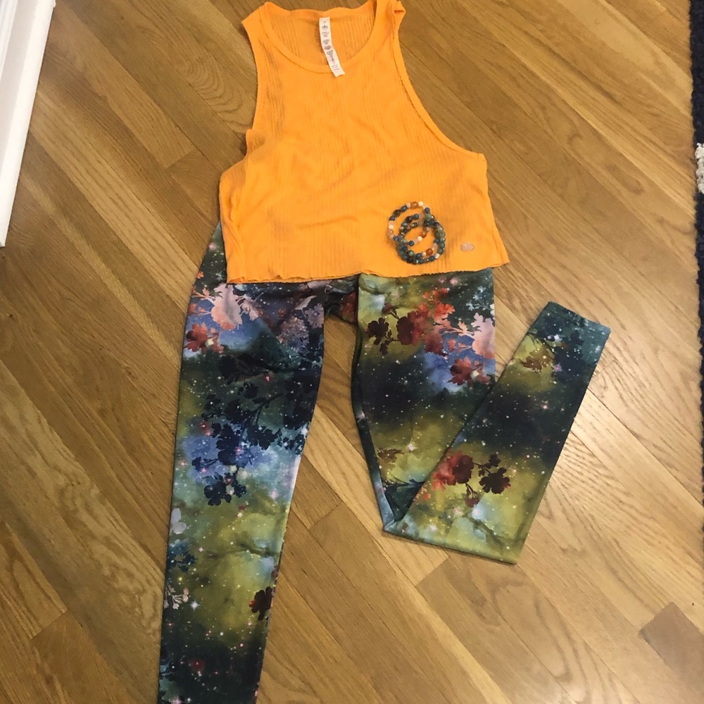Onzie Yoga Pants
